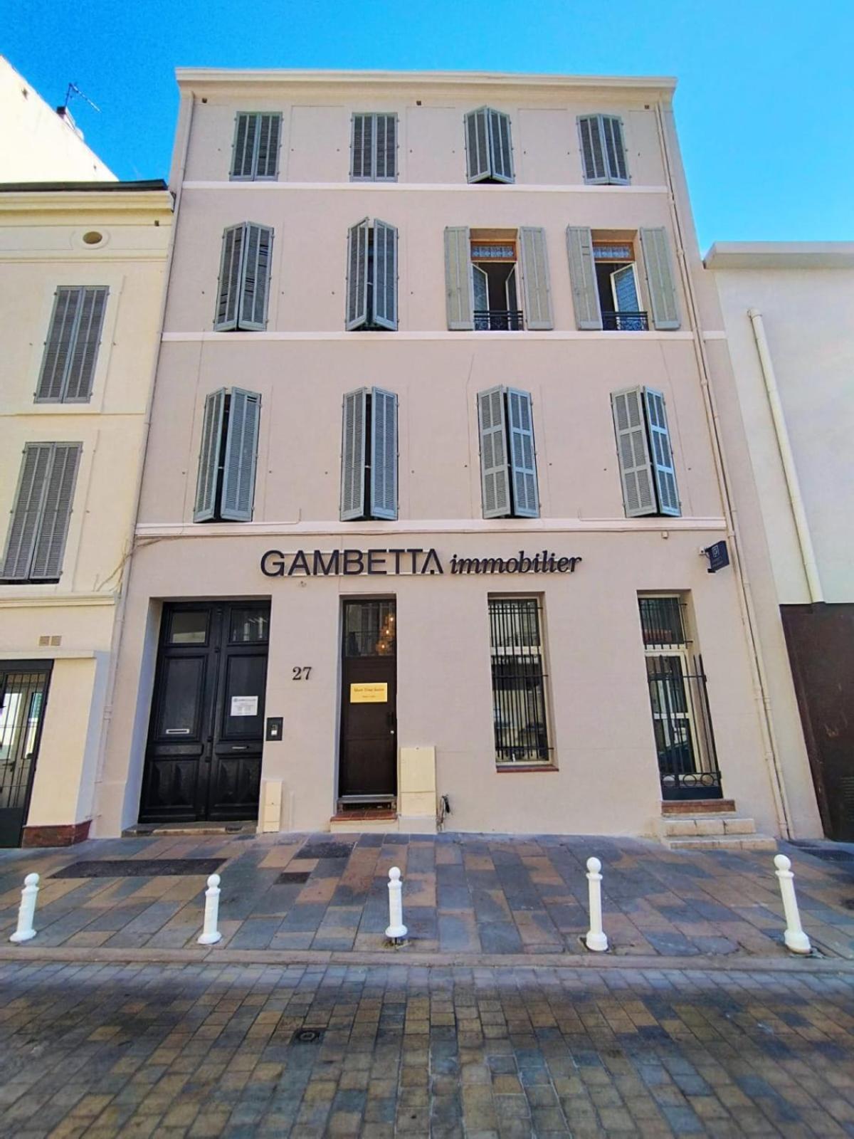 Short Time Suites Toulon Centre 4 Check-In Auto Buitenkant foto